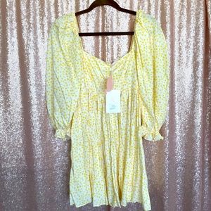 Selkie cotton puff dress sz MED NWT